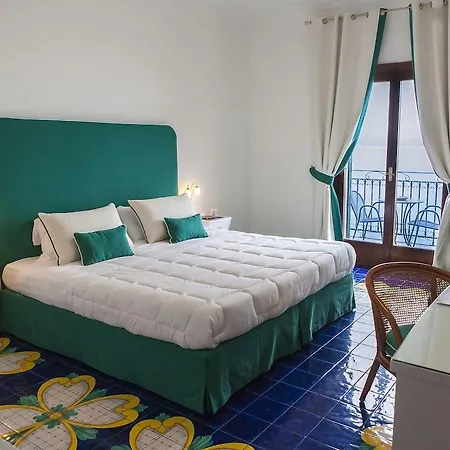 Cetus Hotel