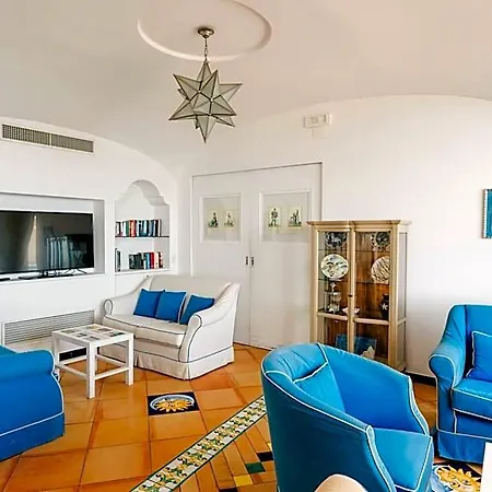 Otel Cetus 4*