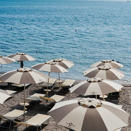 Cetus Hotel